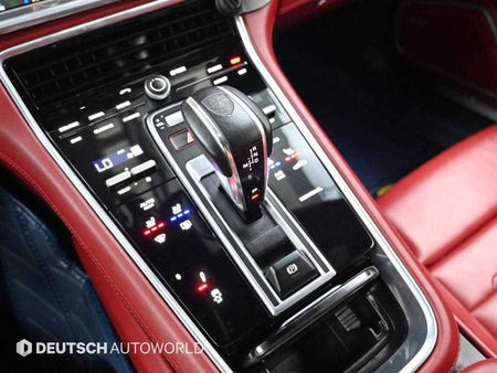 Porsche Panamera — photo 09