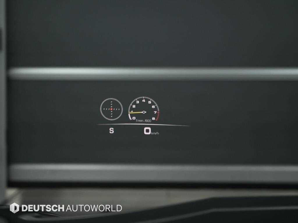 Porsche Panamera — photo 17