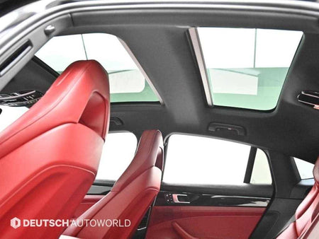 Porsche Panamera — photo 18