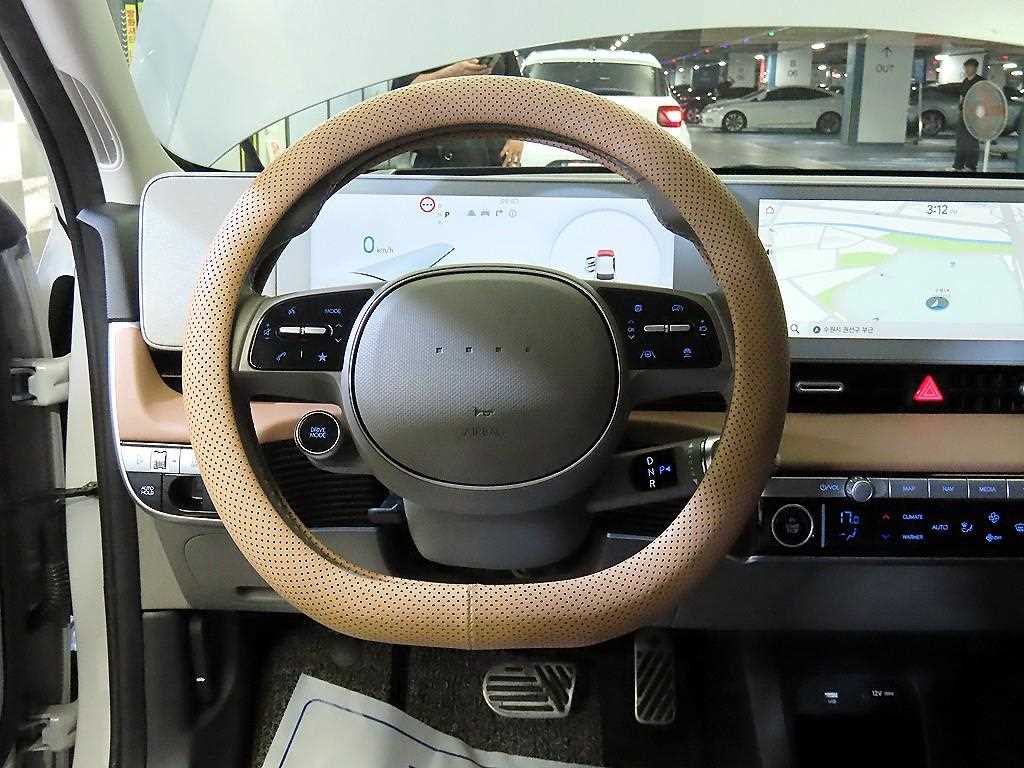 Hyundai Ioniq5 — photo 08