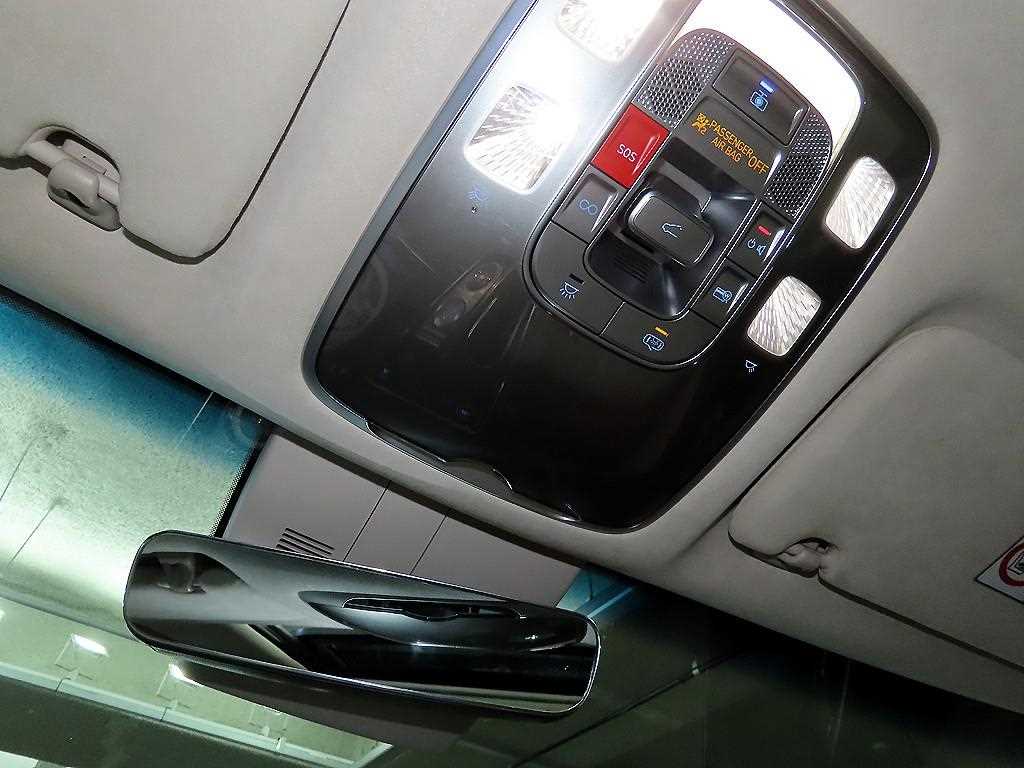 Genesis GV80 — photo 13