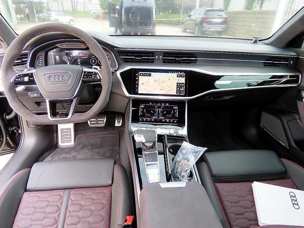 Audi RS6 — photo 07