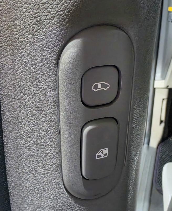 Kia Carnival — photo 15