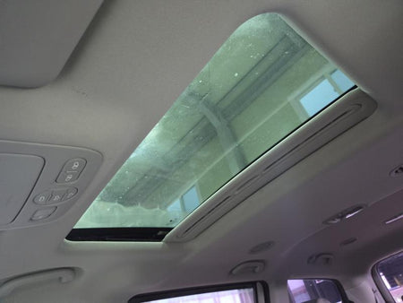 Kia Carnival — photo 16