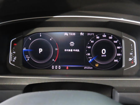 Volkswagen Tiguan — photo 05