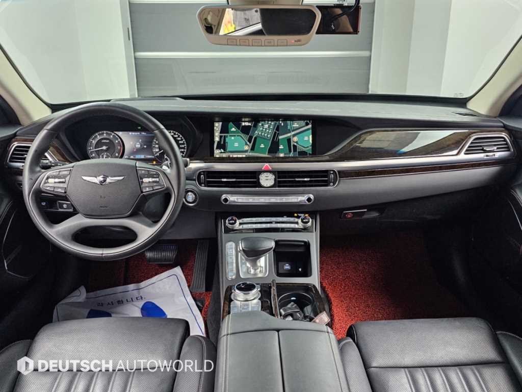 Genesis G90 — photo 07