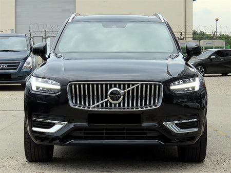 Volvo XC90 — photo 01