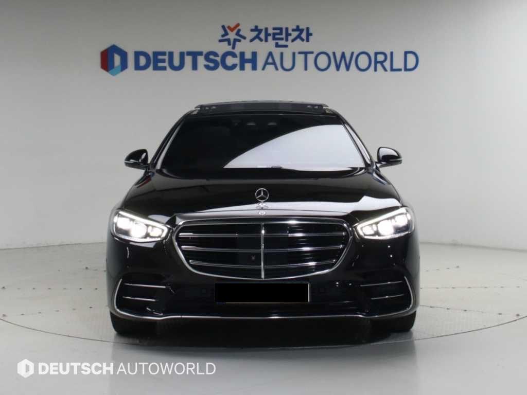 Mercedes-Benz S-Class — photo 03