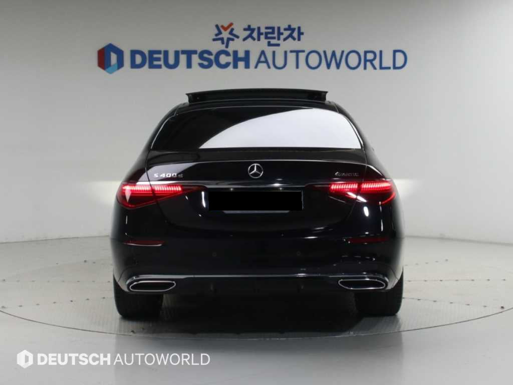 Mercedes-Benz S-Class — photo 04