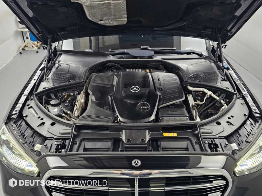 Mercedes-Benz S-Class — photo 06