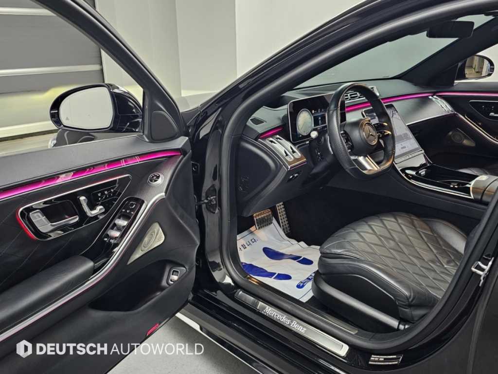Mercedes-Benz S-Class — photo 11