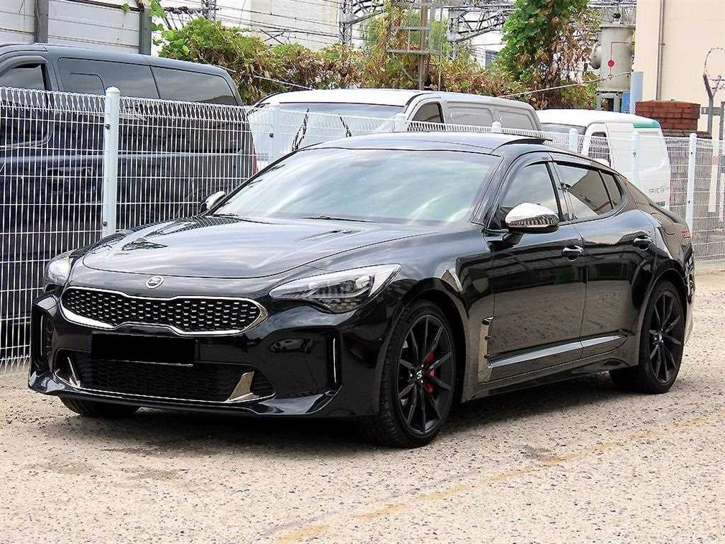 Kia Stinger — photo 02