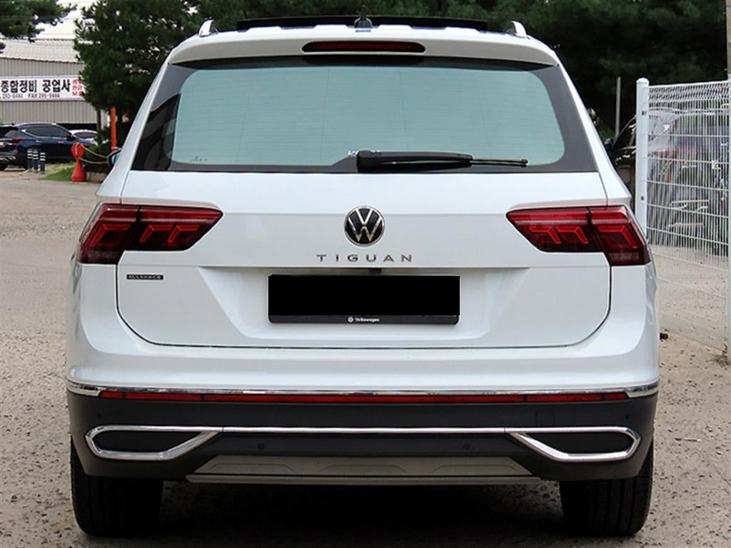 Volkswagen Tiguan — photo 04