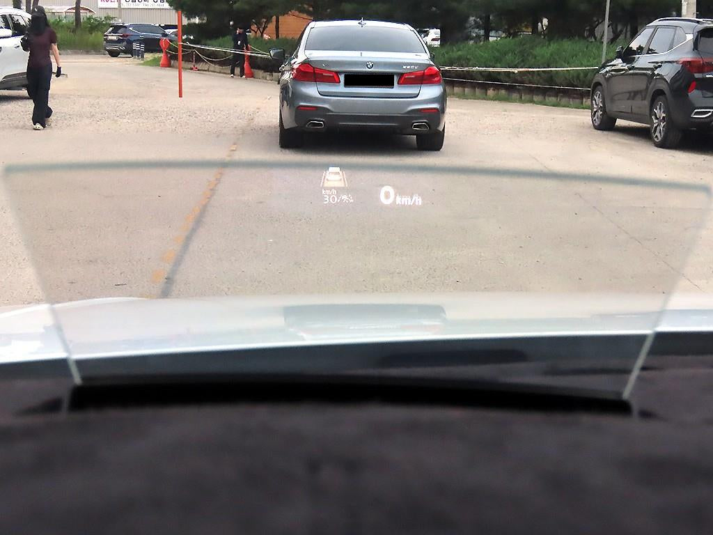 Volkswagen Tiguan — photo 10