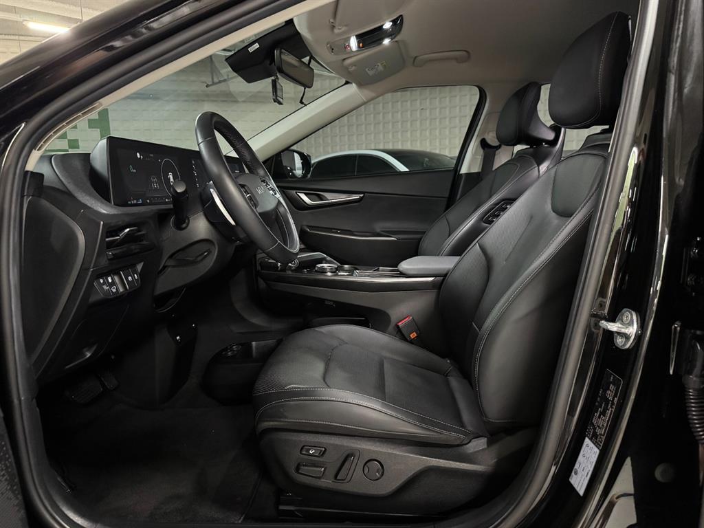 Kia EV6 — photo 06
