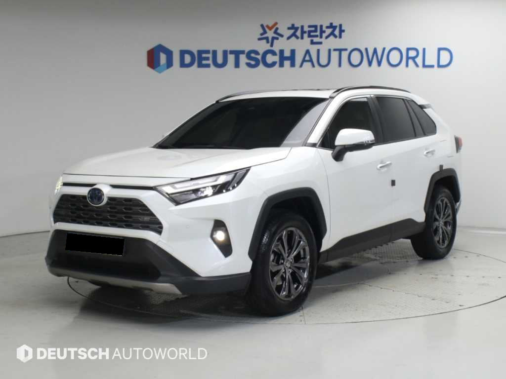 Toyota RAV4 — photo 01