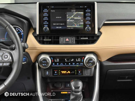 Toyota RAV4 — photo 14