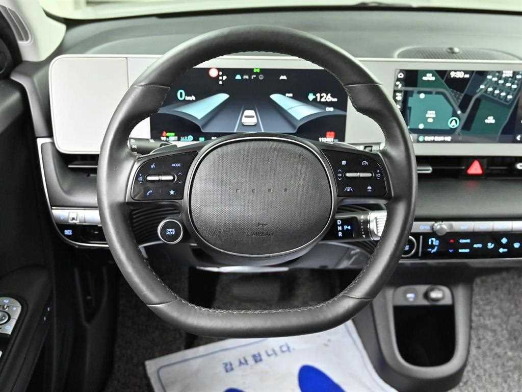 Hyundai Ioniq5 — photo 13