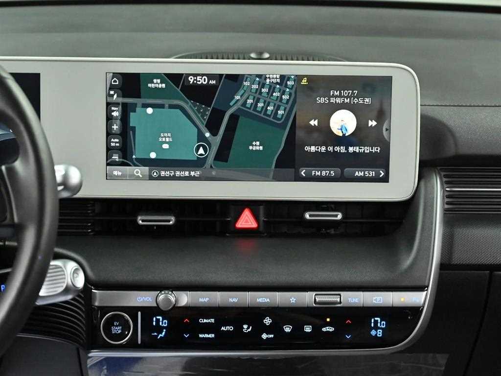Hyundai Ioniq5 — photo 14