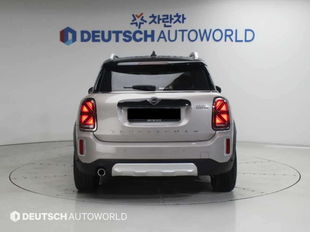 Mini Countryman — photo 04