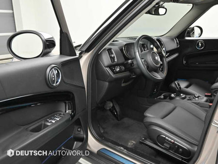 Mini Countryman — photo 11