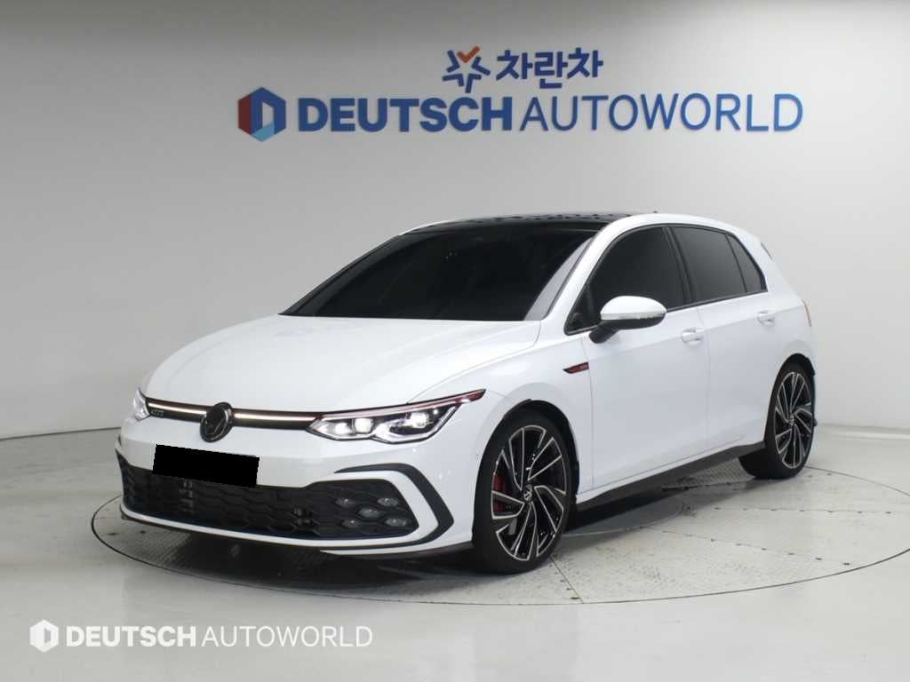Volkswagen Golf — photo 01