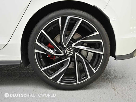 Volkswagen Golf — photo 05
