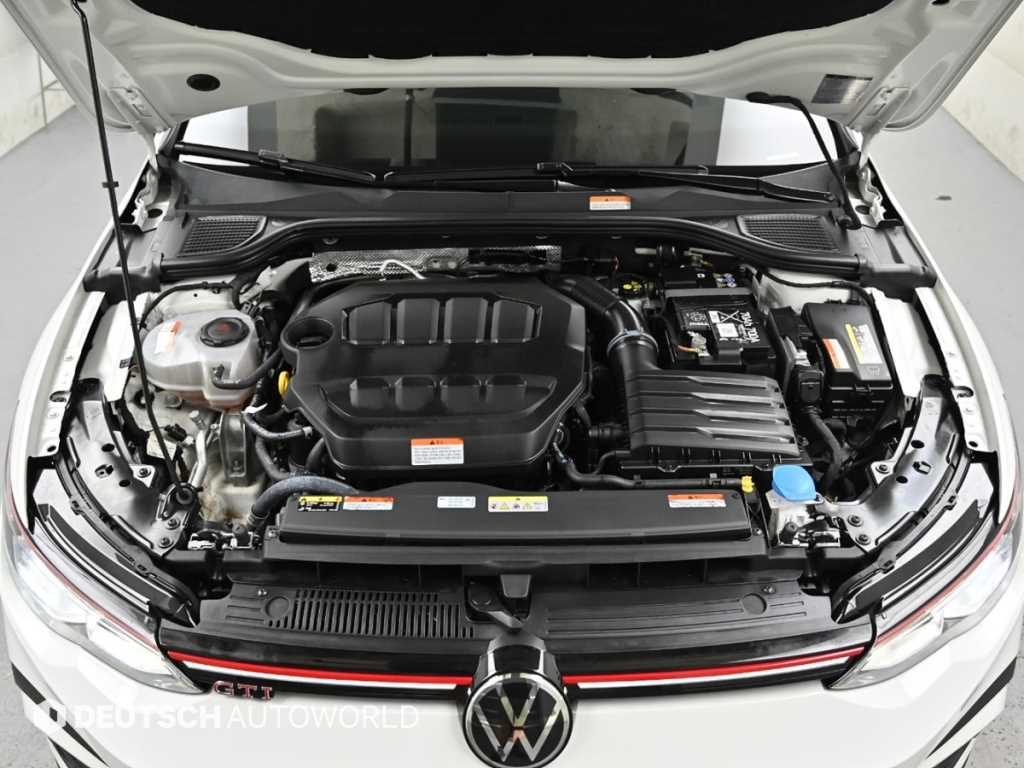 Volkswagen Golf — photo 06