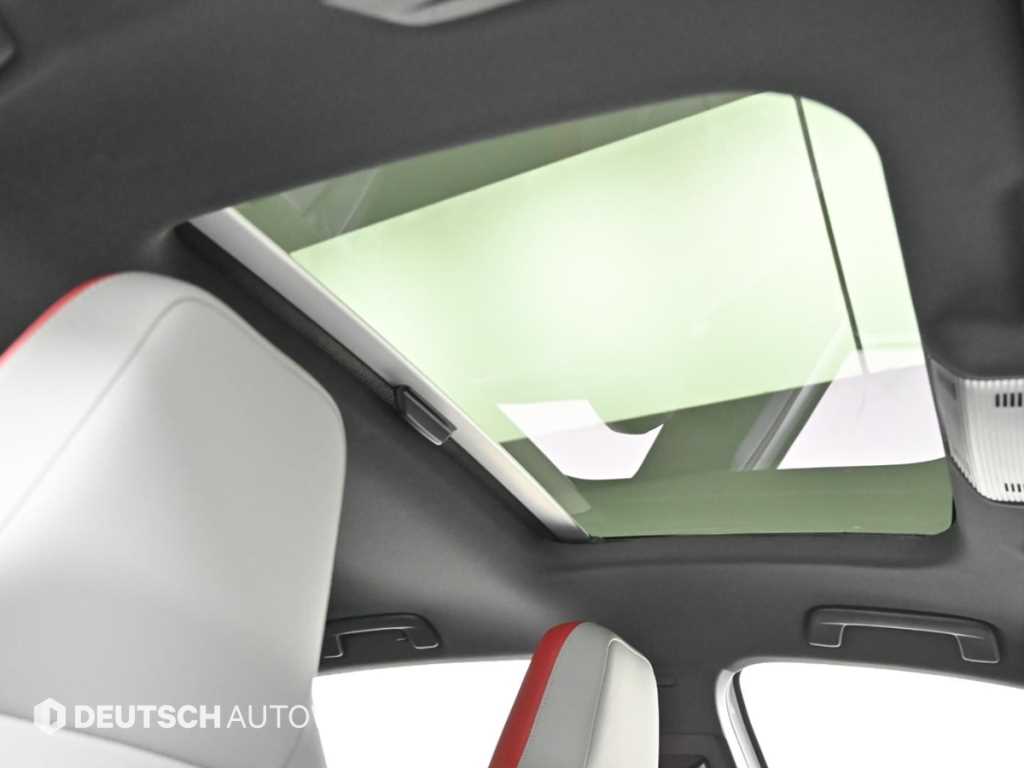 Volkswagen Golf — photo 18