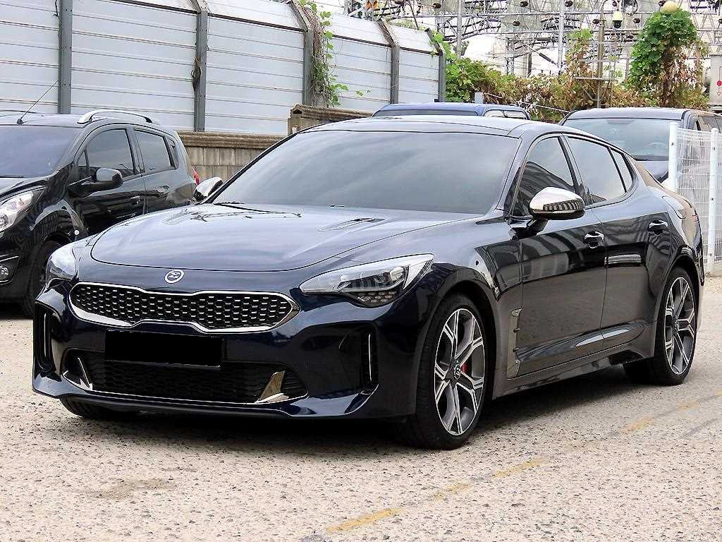Kia Stinger — photo 02