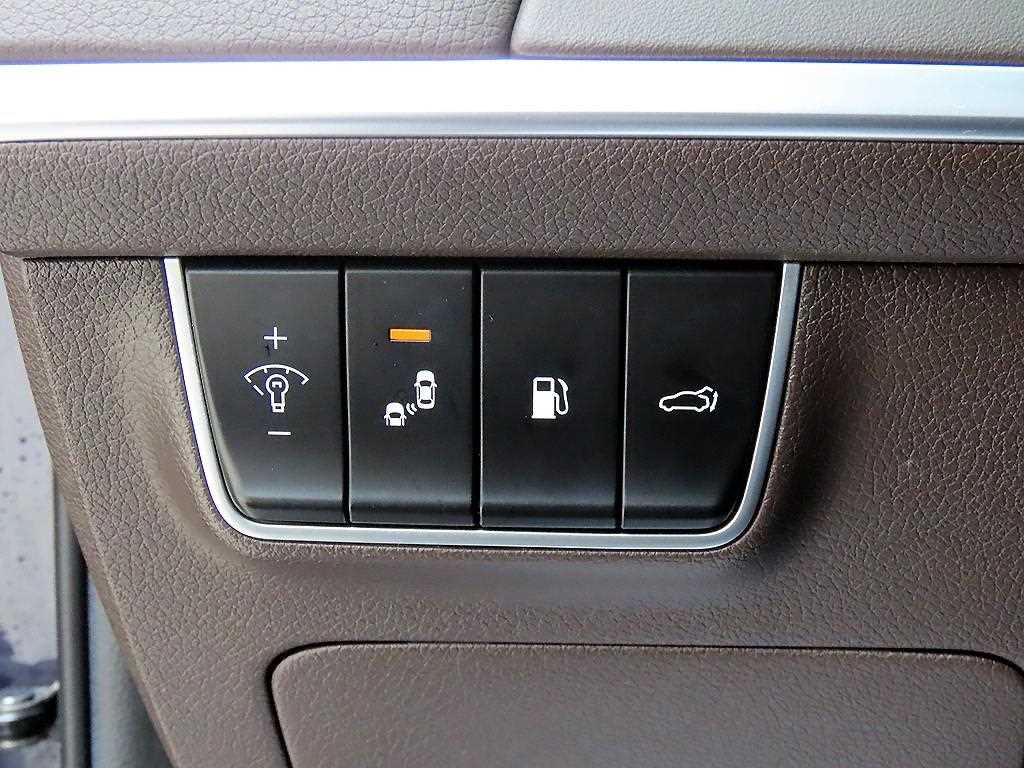Kia Stinger — photo 12