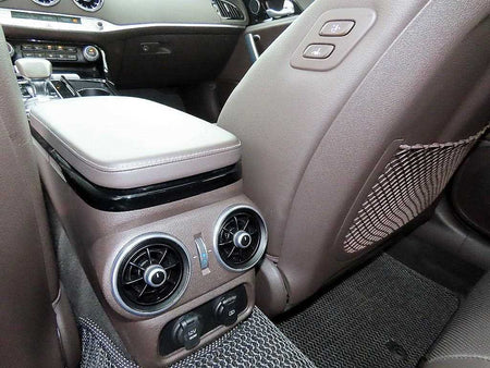Kia Stinger — photo 17