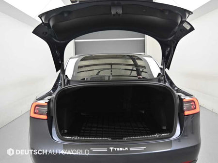 Tesla Model 3 — photo 19