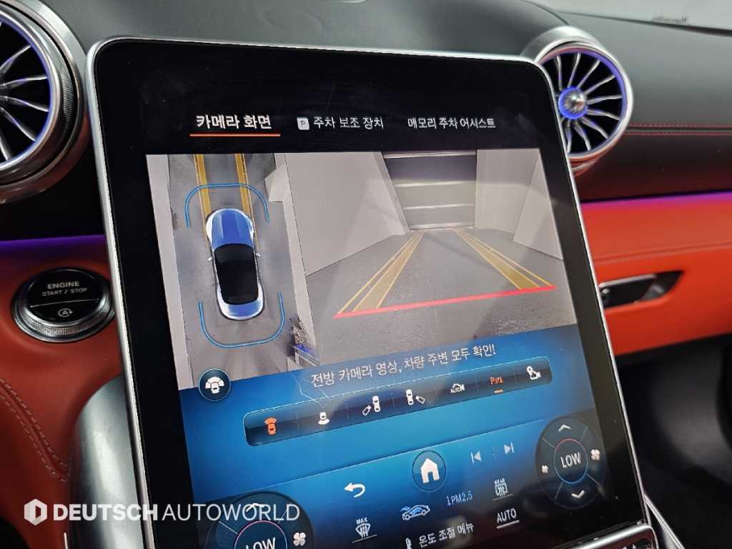 Mercedes-Benz SL-Class — photo 15