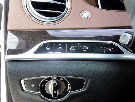 Mercedes-Benz S-Class — photo 12