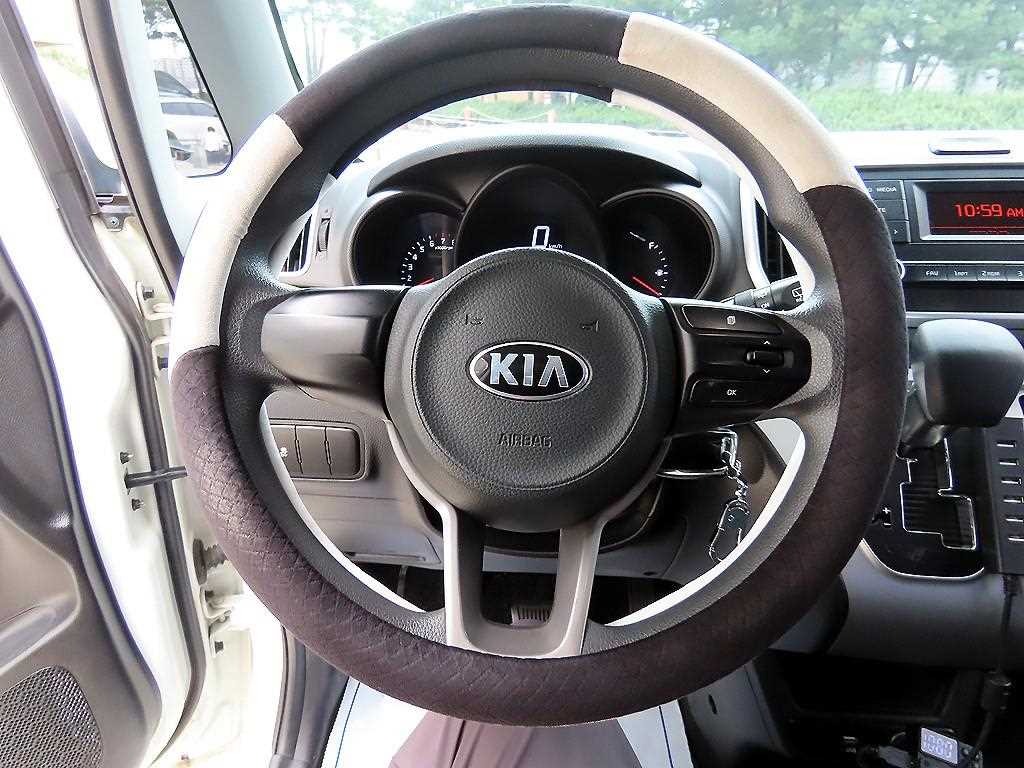 Kia RAY — photo 08