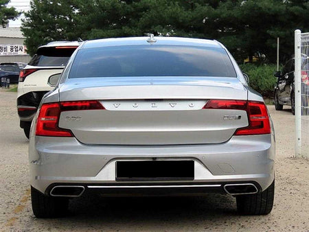 Volvo S90 — photo 04