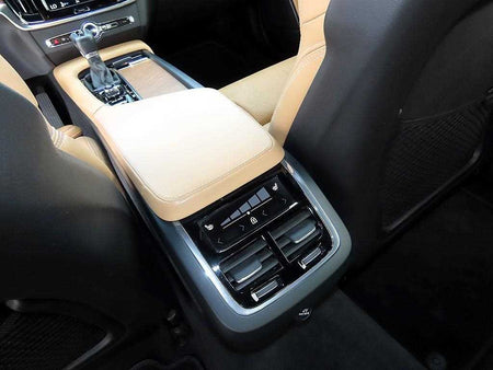 Volvo S90 — photo 16