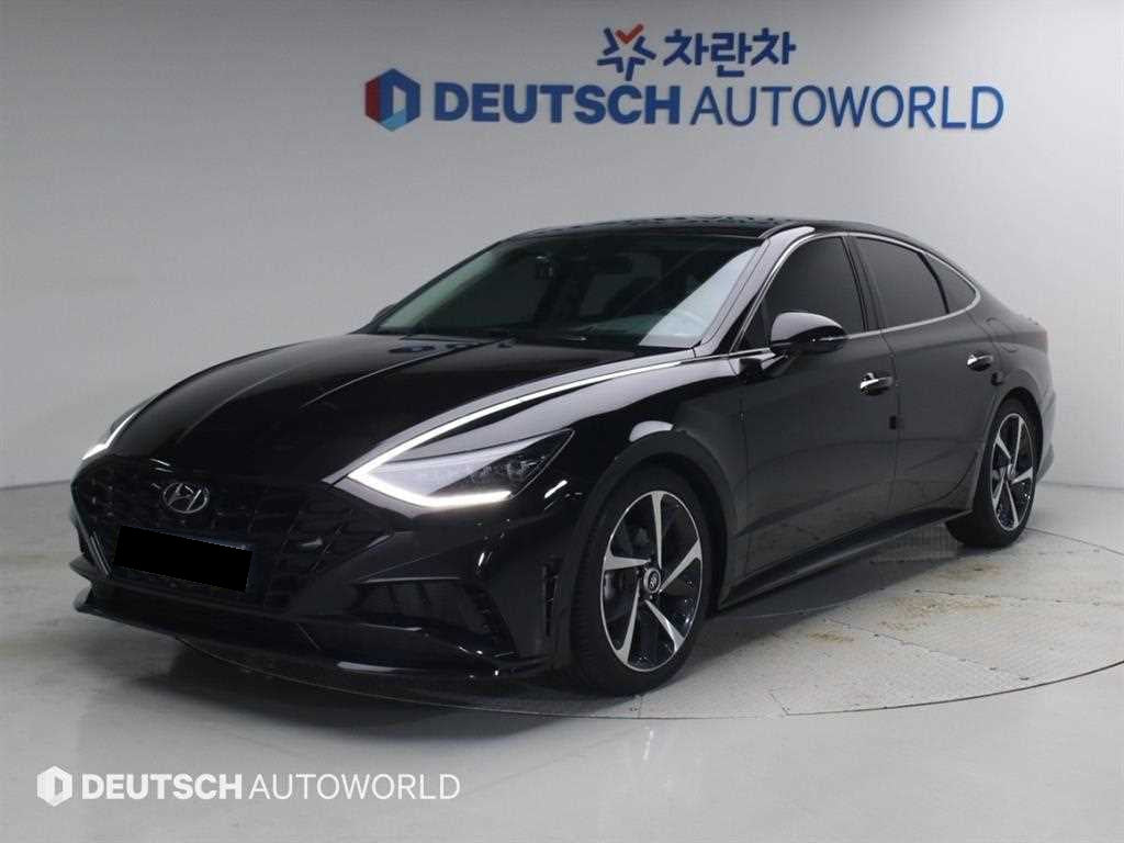 Hyundai Sonata — photo 01