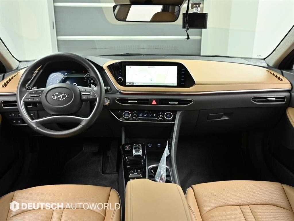 Hyundai Sonata — photo 07