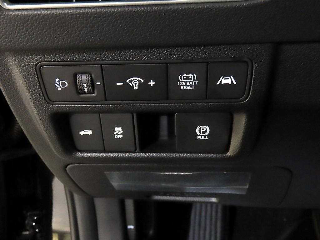 Hyundai Sonata — photo 14