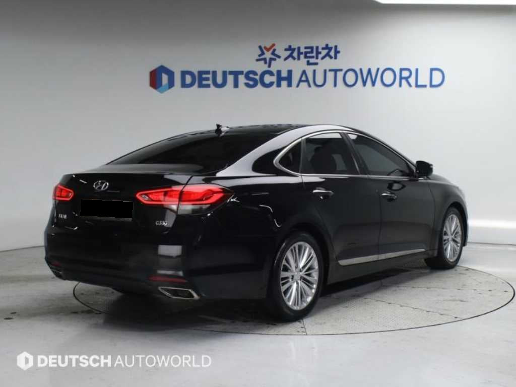 Hyundai Aslan — photo 02