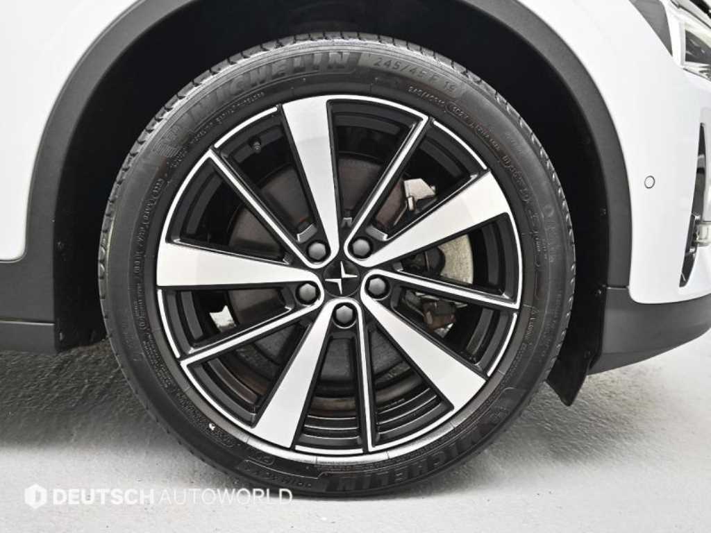 Polestar Polestar 2 — photo 06