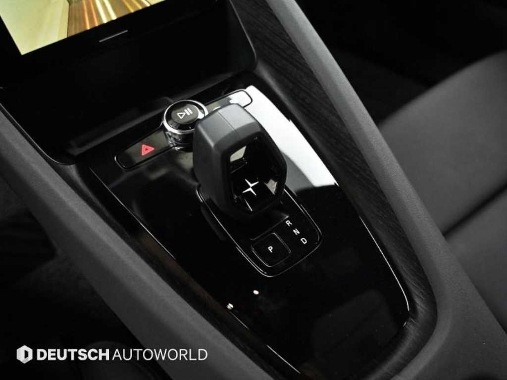 Polestar Polestar 2 — photo 14