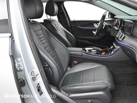 Mercedes-Benz E-Class — photo 10