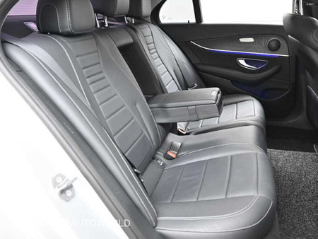 Mercedes-Benz E-Class — photo 12