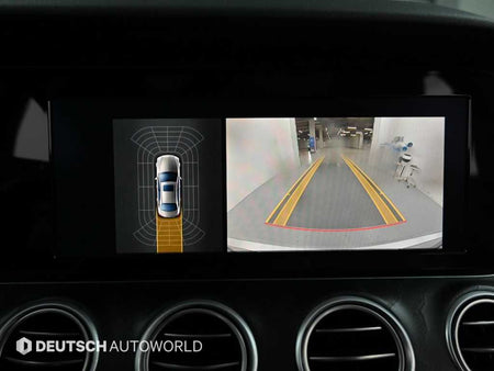 Mercedes-Benz E-Class — photo 15