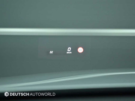 Mercedes-Benz E-Class — photo 17