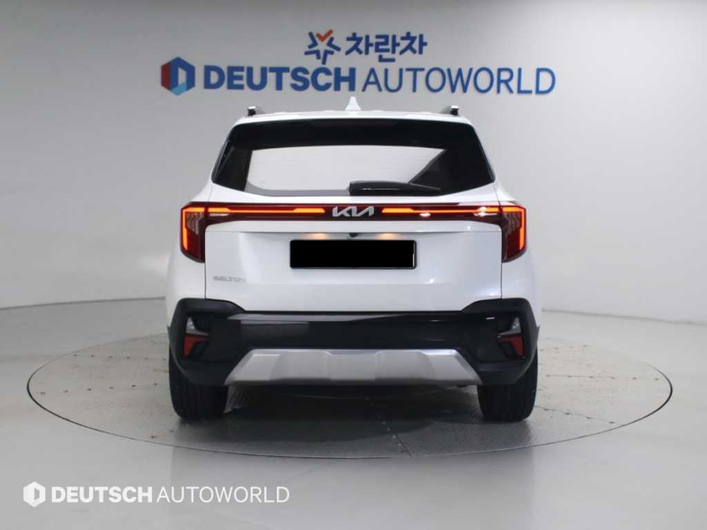 Kia Seltos — photo 04