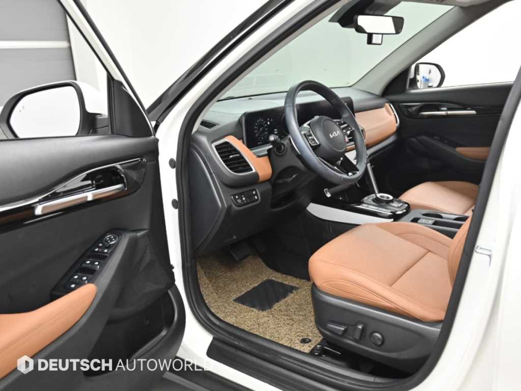 Kia Seltos — photo 11